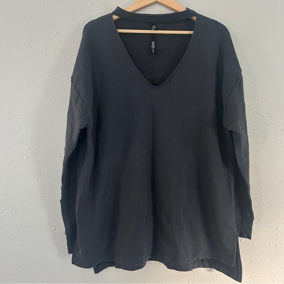 Victoria's Secret Sport Dark Grey V-Neck Sweatshirt Oversized Comfy Casual Large - Picture 1 of 8
